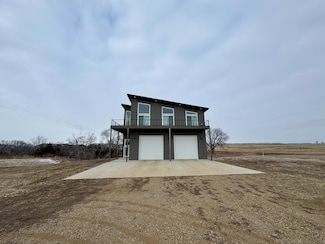 38148 297th #14 St, Lake Andes, SD 57356