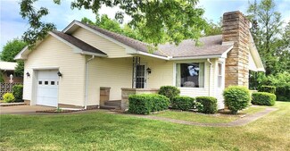 614 Halbar Dr, Cambridge, OH 43725