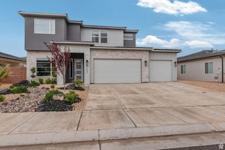 4582 Sophia Ln, Washington, UT 84780
