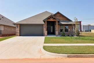 5009 Misty Wood Ln, Mustang, OK 73064