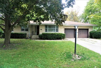 845 E Patton St, Paxton, IL 60957