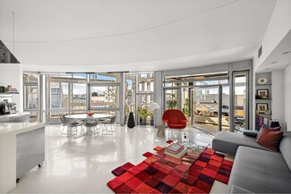 100 11th Ave Unit 5B, New York, NY 10011