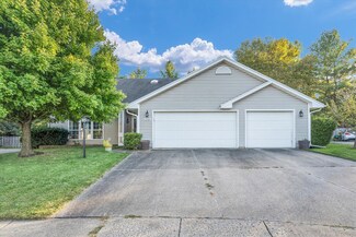 2703 E Coddington Cir, Urbana, IL 61802