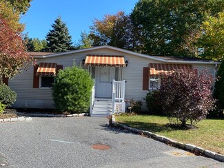 15 Hawthorne St, Rockland, MA 02370