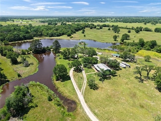 1918 Holomon Lane (+ -101 56 Acres), Normangee, TX 77871