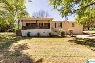 701 Mcclain Rd, Bessemer, AL 35023