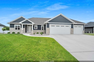 2406 Riddle Ct, de Pere, WI 54115