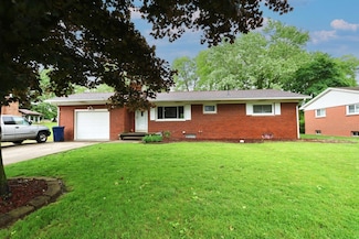 33 Sunset Dr, Shelby, OH 44875