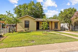 830 Overhill Dr, San Antonio, TX 78228