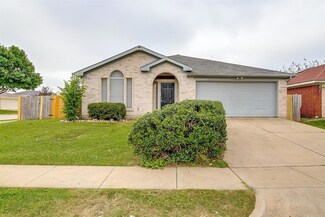 2301 Kelton St, Fort Worth, TX 76133