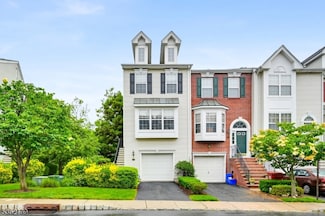 231 Swathmore Dr Unit 32, Nutley, NJ 07110