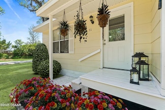 51 Silk Moss Ct, South Daytona, FL 32119