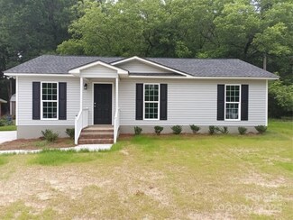 12 Watts St, York, SC 29745