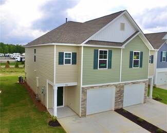 456 Seaborn Cir, Anderson, SC 29625