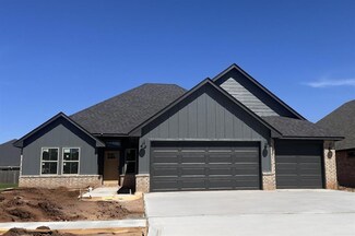 3404 Slate River Dr, Yukon, OK 73099