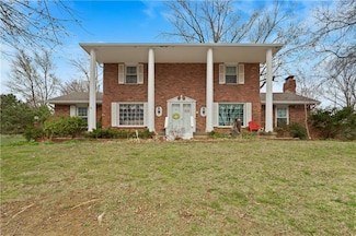3205 NW 51st Terrace, Blue Springs, MO 64015