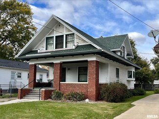 475 W North St, Galesburg, IL 61401