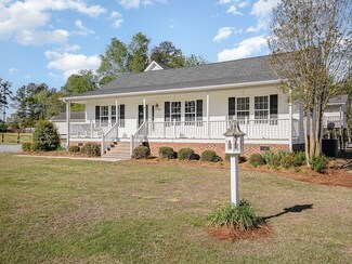 105 Trey Dr, Benson, NC 27504