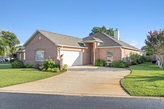 4029 Longwood Cir, Gulf Breeze, FL 32563