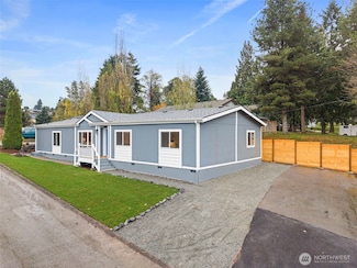 2525 SW 102nd Ln, Seattle, WA 98146