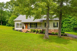 2552 Christopher Ln, Pleasant View, TN 37146