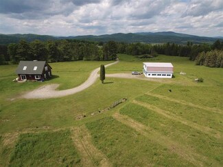 758 E Village Rd, Saint Johnsbury, VT 05819