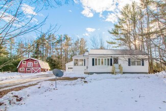105 Bowdoinham Rd, Lisbon Falls, ME 04252
