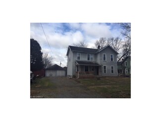 106 Maple Ave, Creston, OH 44217