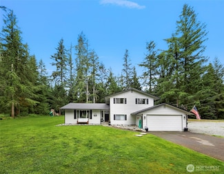 23059 Ida Ln, Sedro Woolley, WA 98284