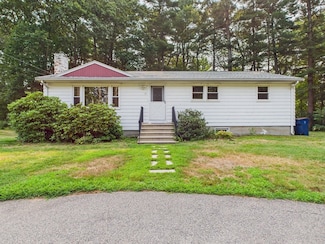 91 Old Post Rd, Sharon, MA 02067