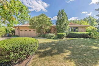 2309 W Weathersfield Way, Schaumburg, IL 60193