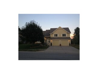 7515 N Donnelly Ave, Kansas City, MO 64158