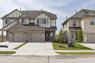 1056 Happy Holly Rd, Lavon, TX 75166