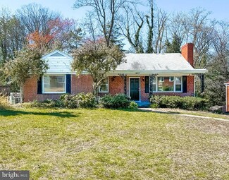 6213 Joyce Dr, Temple Hills, MD 20748