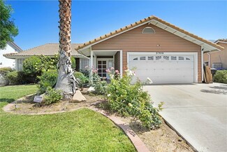 27950 Pacific St, Highland, CA 92346