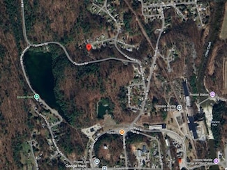 45 Eden Ave, Proctor, VT 05765