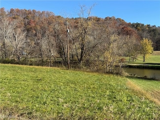 0 Hebron Rd Unit 5170252, Saint Marys, WV 26170