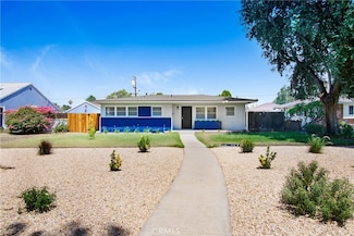 7515 Magnolia Ave, Riverside, CA 92504