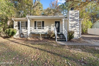 750 Friar Tuck Ln, Macon, GA 31220