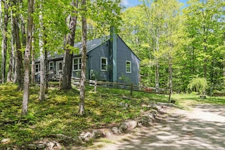36 Whiskey Pine Rd, Bradford, NH 03221