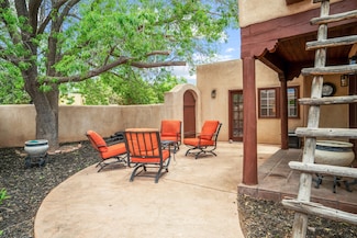 3244 Calle de Molina, Santa Fe, NM 87507
