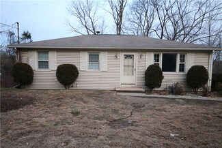 47 Steven Dr, West Warwick, RI 02893