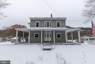 2406 Railroad St, Gilberton, PA 17934