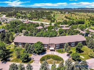 3988 Fairway Hills Dr, Rapid City, SD 57702