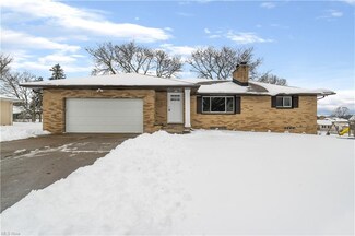 1129 32nd St NE, Canton, OH 44714
