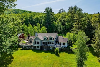 207 Boynton Rd, Londonderry, VT 05148