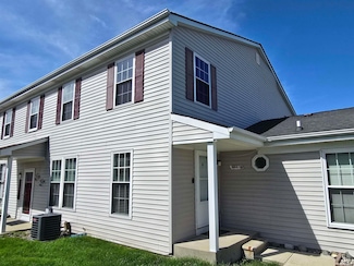 28376 Raleigh Crescent Dr Unit 19, Chesterfield, MI 48051