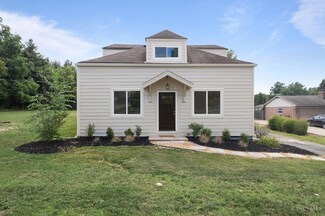 8009 Clough Pike, Cincinnati, OH 45244