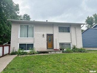 4124 W Courtland St, Peoria, IL 61615