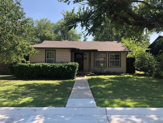302 Bowie St, Roanoke, TX 76262